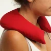 Cuello de descanso Golina en uso, vista lateral
